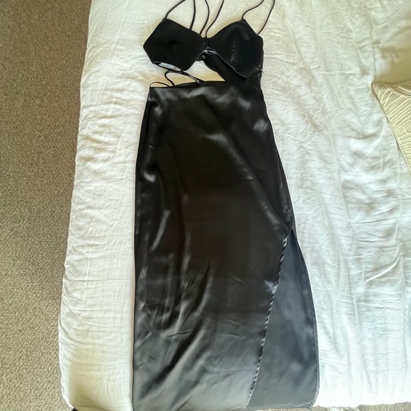 NWT Zara Asymetrical Black Midi Cut Out Dress - Picture 4 of 5